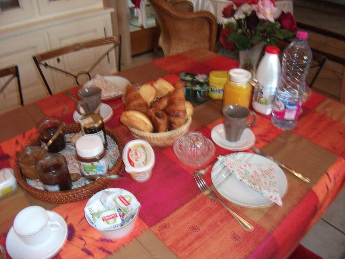 La Planquette Bed and Breakfast Castelnou Eksteriør billede